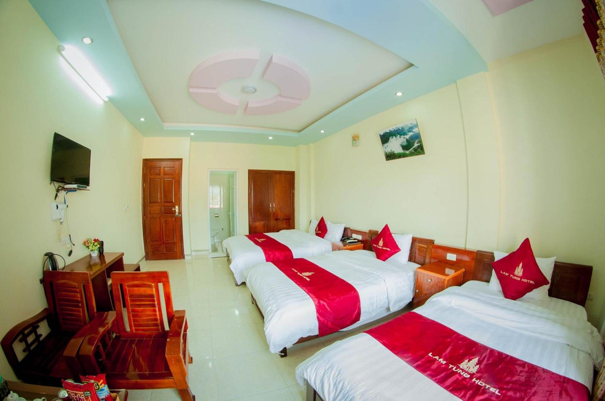 Lam Tung Hotel Dong Van - By Bay Luxury Eksteriør bilde
