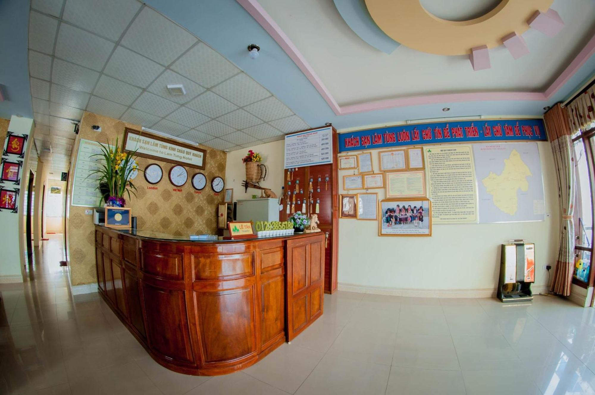Lam Tung Hotel Dong Van - By Bay Luxury Eksteriør bilde